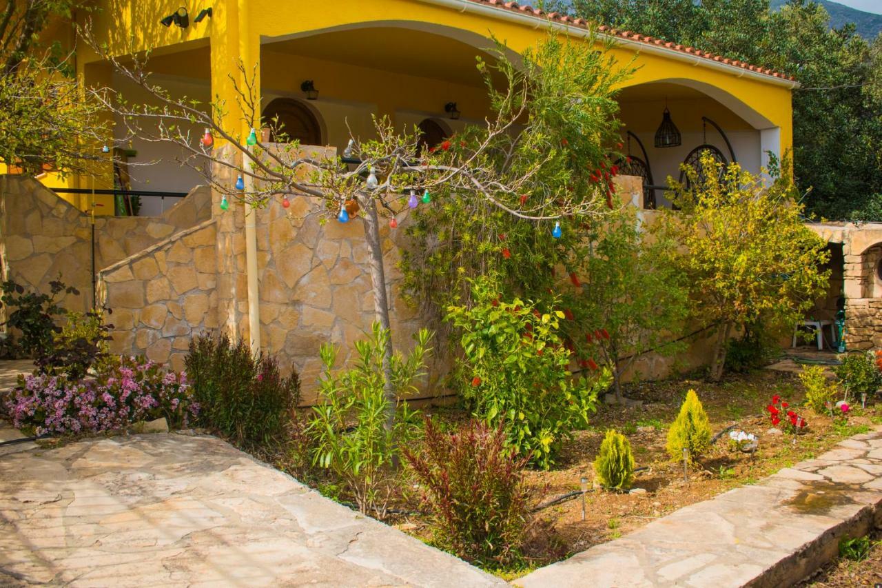 Villa-Maria Triopetra Extérieur photo